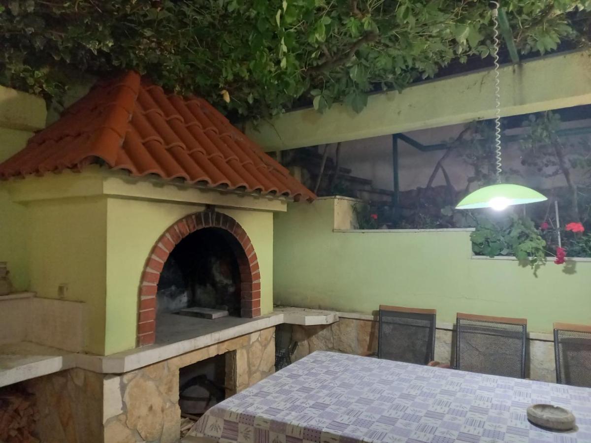 Jelena Apartment Omis Luaran gambar